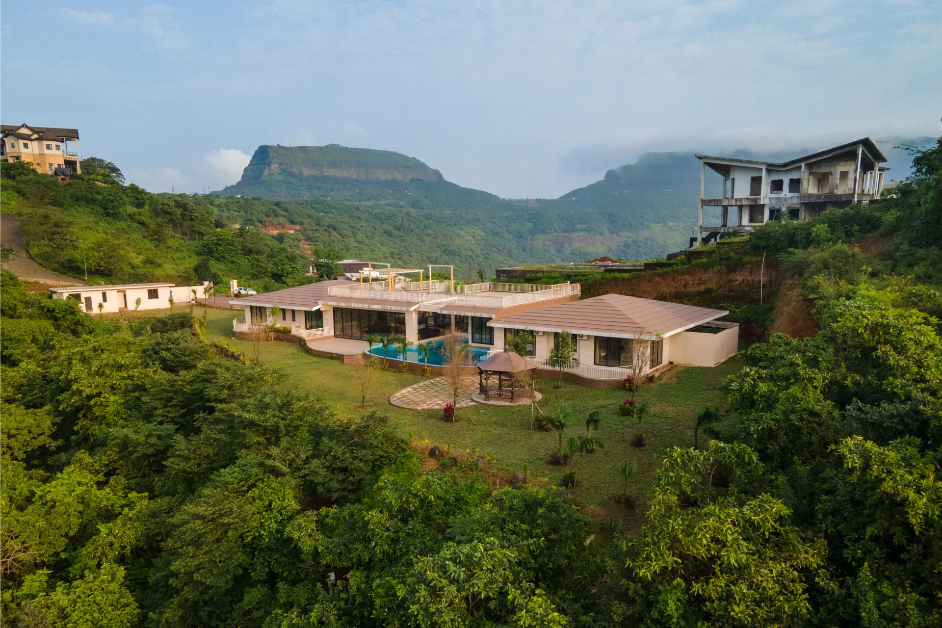 Waters Villa